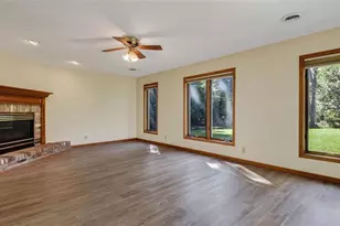 415 Hewitt St, Eau Claire, WI 54703 - Photo 19