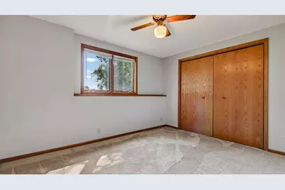 415 Hewitt Street, Eau Claire, WI 54703 - Photo 21