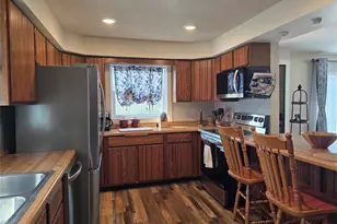 807 Augusta St, Rice Lake, WI 54868 - Photo 13