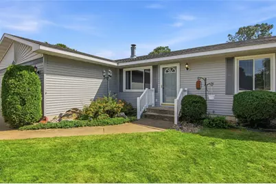 1815 Frisbie Lane, Eau Claire, WI 54703 - Photo 9
