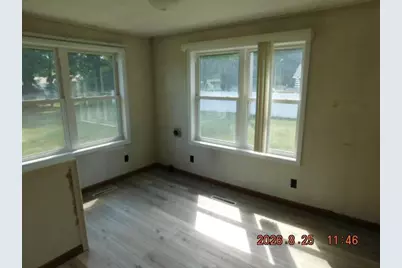 817 E 5th Street, Ladysmith, WI 54848 - Photo 3