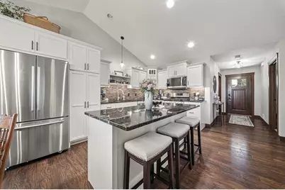 460 Club View Lane, Altoona, WI 54720 - Photo 9
