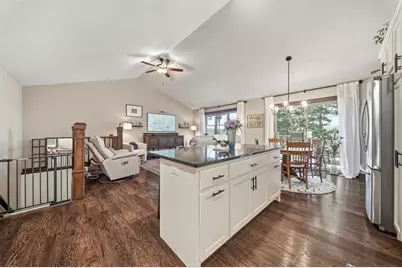 460 Club View Lane, Altoona, WI 54720 - Photo 11