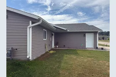 736 Truman Way, Arcadia, WI 54612 - Photo 3