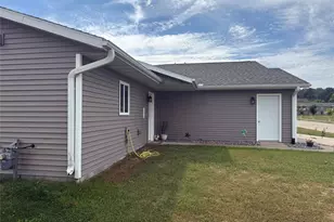 736 Truman Wy, Arcadia, WI 54612 - Photo 3
