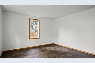 1315 11th Street, Menomonie, WI 54751 - Photo 7