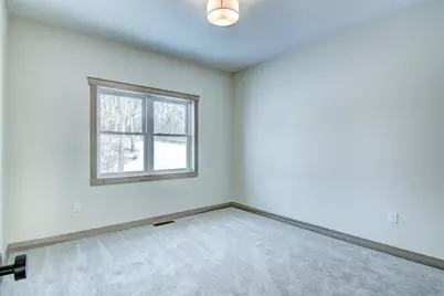 701 Roma Street, Eau Claire, WI 54701 - Photo 17
