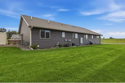 5592 Green Park Drive, Eau Claire, WI 54703 - Photo 21