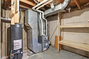 2710 Sherman St, Eau Claire, WI 54701 - Photo 27