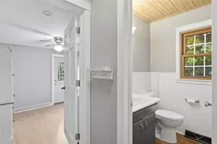 2710 Sherman St, Eau Claire, WI 54701 - Photo 13