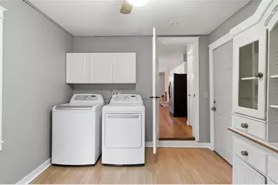 2710 Sherman Street, Eau Claire, WI 54701 - Photo 15