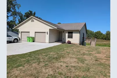 400-402 Main St #400-402, Cadott, WI 54727 - Photo 1