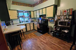 2416 4th St, Eau Claire, WI 54703 - Photo 9