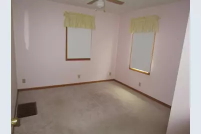 415 W 2nd Street, Ladysmith, WI 54848 - Photo 11