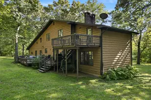 W2610 Rim Rock Rd, Eau Claire, WI 54701 - Photo 5