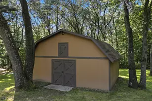 W2610 Rim Rock Rd, Eau Claire, WI 54701 - Photo 15