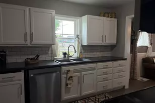 1307 Barron St, Eau Claire, WI 54703 - Photo 9