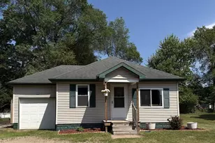 1307 Barron St, Eau Claire, WI 54703 - Photo 1