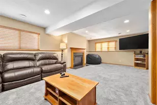 221 La Mans Ln, Eau Claire, WI 54703 - Photo 29