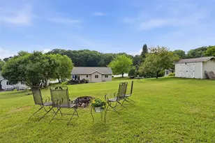221 La Mans Ln, Eau Claire, WI 54703 - Photo 41