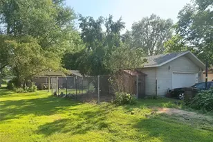 24174 Sixth St, Trempealeau, WI 54661 - Photo 7