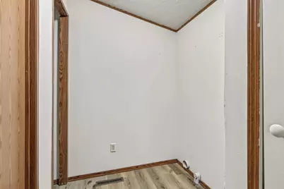 3107 W Folsom Street, Eau Claire, WI 54703 - Photo 27