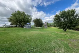 W16717 Holmen Rd, Osseo, WI 54758 - Photo 39