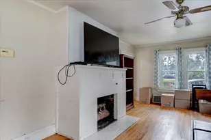 519 W 12th Ave, Menomonie, WI 54751 - Photo 5
