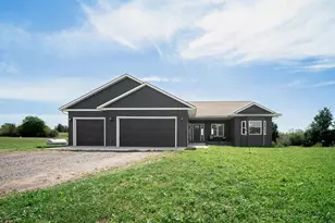 N15452 Castle Oaks Dr, Thorp, WI 54771 - Photo 9
