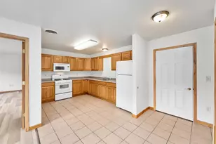 1013 Division St, Withee, WI 54498 - Photo 7
