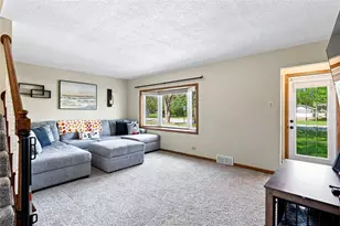 2801 North Ln, Eau Claire, WI 54703 - Photo 3