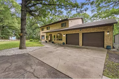 7865 Blue Valley Drive, Eau Claire, WI 54703 - Photo 3
