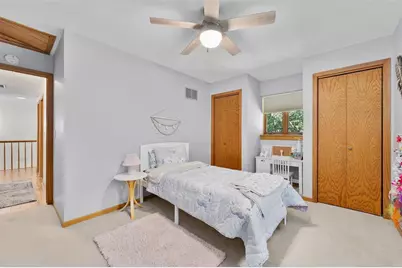 7865 Blue Valley Drive, Eau Claire, WI 54703 - Photo 23