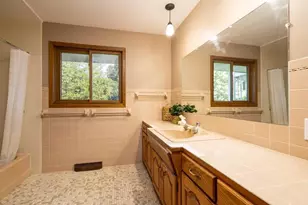 W3111 State Road 16, West Salem, WI 54669 - Photo 33