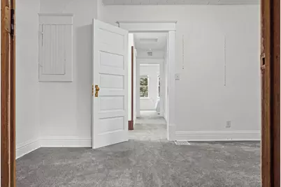 421 Hill Street, Sparta, WI 54656 - Photo 25