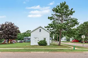 1134 Water St, Chippewa Falls, WI 54729 - Photo 9