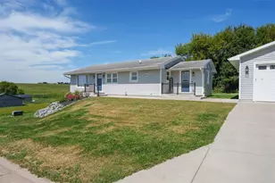 26312 W 3rd Ave, Eleva, WI 54738 - Photo 3