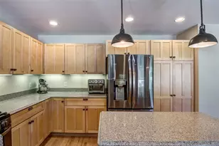 3208 Tiburon Dr, Eau Claire, WI 54701 - Photo 11