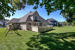 3208 Tiburon Dr, Eau Claire, WI 54701 - Photo 49