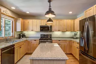 3208 Tiburon Dr, Eau Claire, WI 54701 - Photo 7