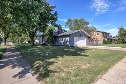 2915 Eisenhower Street, Eau Claire, WI 54701 - Photo 41