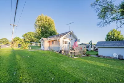 423 Bates Street, Cornell, WI 54732 - Photo 3