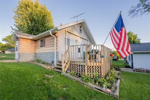 423 Bates St, Cornell, WI 54732 - Photo 9