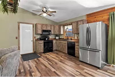 351 Pavelski Road, Eau Claire, WI 54703 - Photo 5