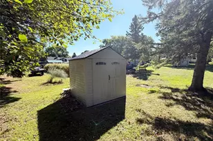 512 E Bracklin St, Rice Lake, WI 54868 - Photo 25