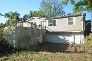 1090 375th St, Maiden Rock, WI 54750 - Photo 3