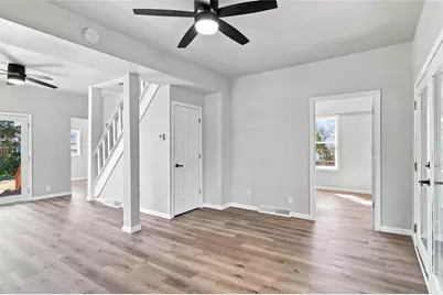 31 W Walnut Street, Chippewa Falls, WI 54729 - Photo 13