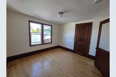 328 Maple Street, Glenwood City, WI 54013 - Photo 25