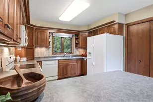 1103 Weather Ridge Rd, Chippewa Falls, WI 54729 - Photo 11