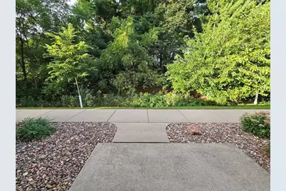 3330 S Robin Meadows Lane #3330, Eau Claire, WI 54701 - Photo 3